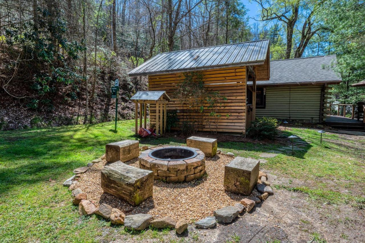 Staynantahala - Smoky Mountain Cabins And Luxury Yurts Aquone Buitenkant foto