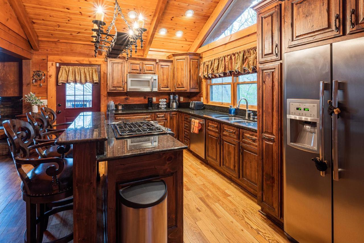 Staynantahala - Smoky Mountain Cabins And Luxury Yurts Aquone Buitenkant foto